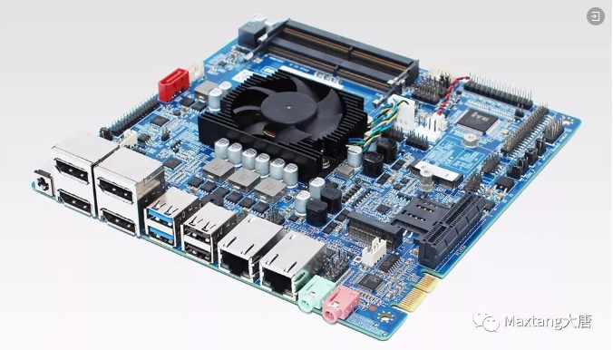乐玩(中国)首款4显示输出ITX主板重磅登场